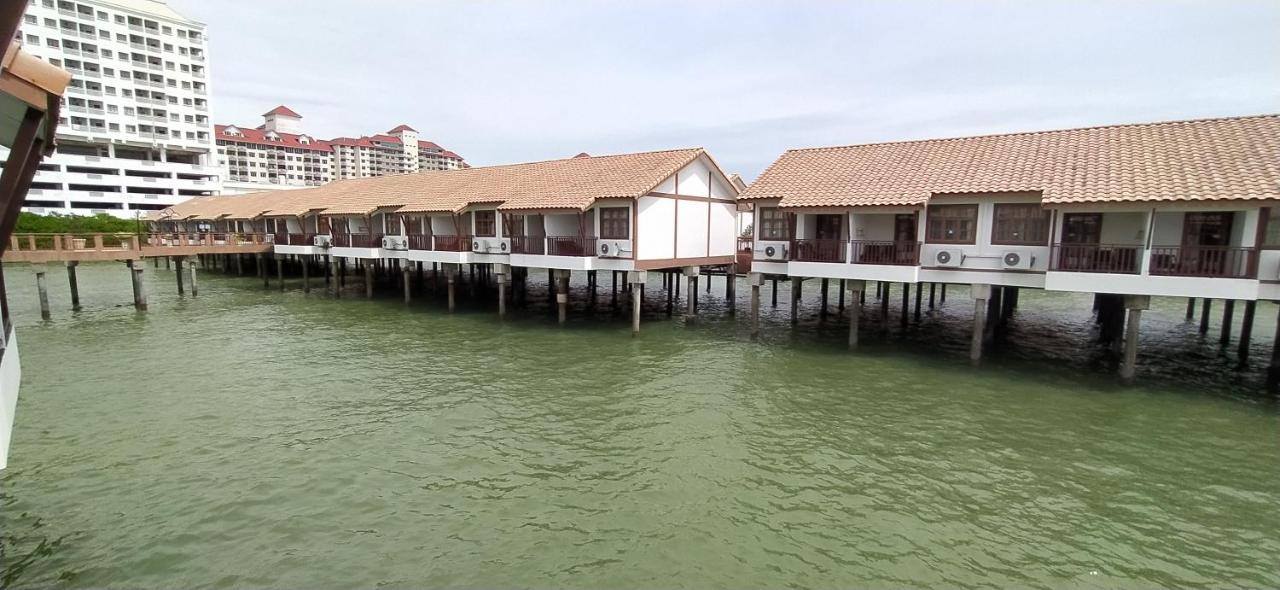 Port Dickson Water Chalet Exterior foto